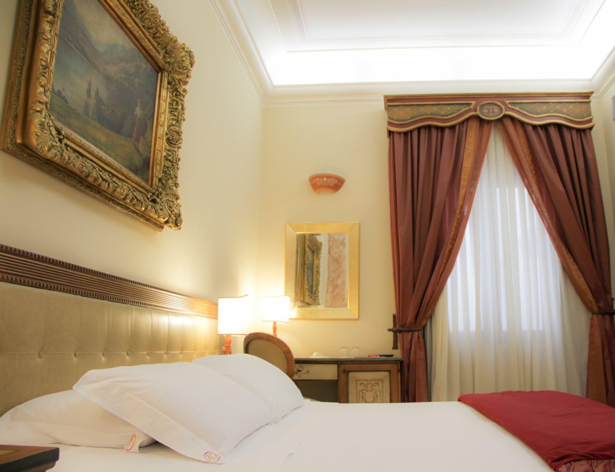 Kelina Charme Hotel By Cantine Due Palme Cellino San Marco Eksteriør billede
